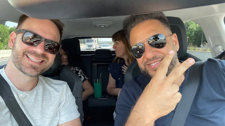Les coulisses de la composition du nouveau single “Je m’attends à toi”